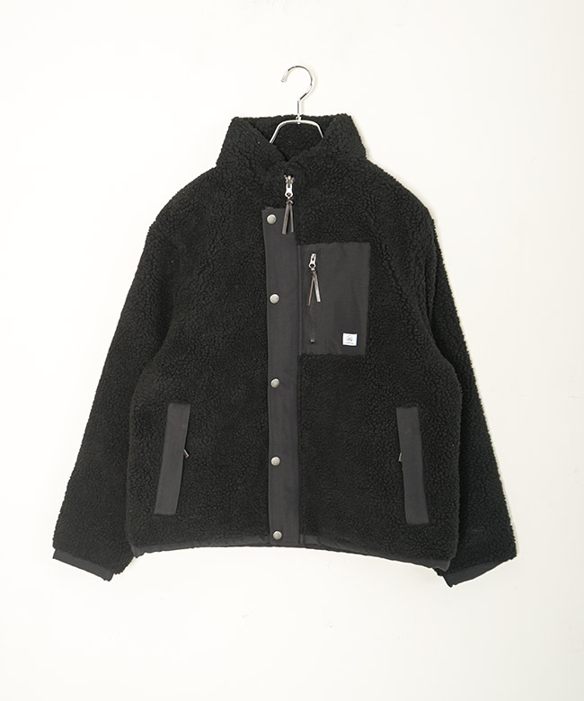 G933609]gym master(ジムマスター) リバーシブルマウンテンジャケット