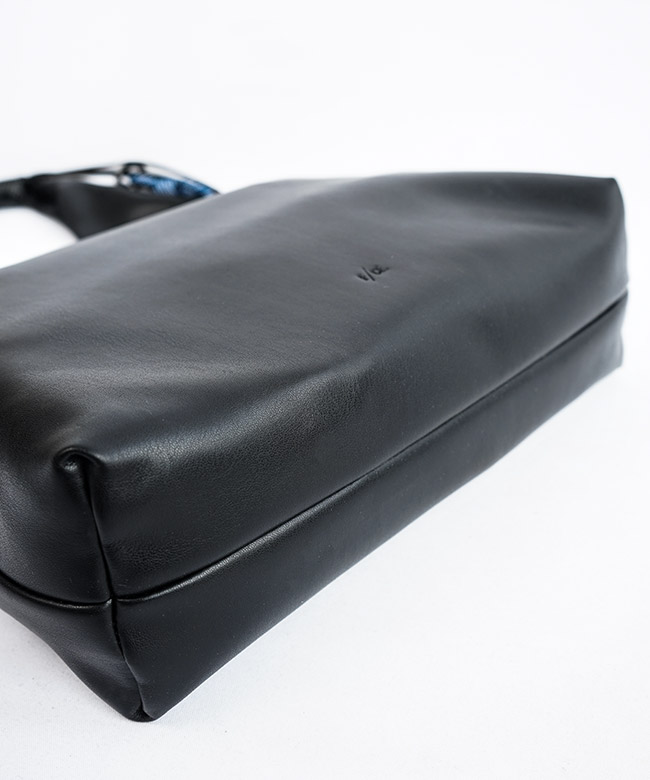 F/CE.(エフシーイー) TECH LEATHER WRAPPING HANDLE TOTE テックレザー
