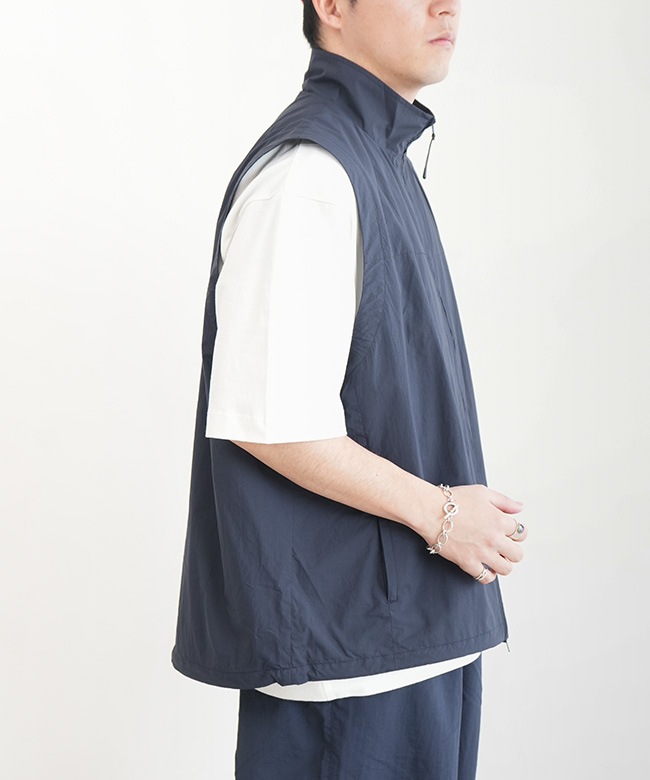 SALE 50%OFF】EVCON(エビコン) NYLON ZIP UP VEST ナイロンジップ