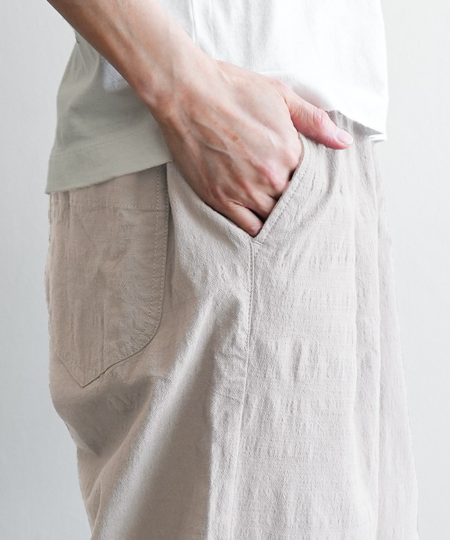 SALE 30%OFF】8RAYNS(エイトレインズ) バニランストレッチエイトパンツ