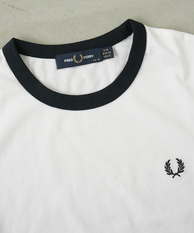 FRED PERRY(フレッドペリー) CROPPED RINGER T-SHIRT クロップド