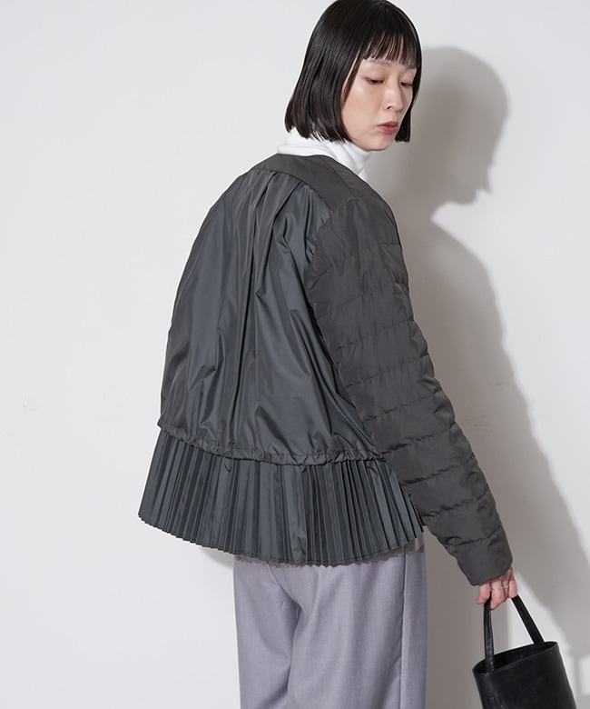 MARECHAL TERRE　ダウン　キルティング　異素材　切替　ブラック　２ MARECHAL TERRE ダウン キルティング 異素材 切替 ブラック 2