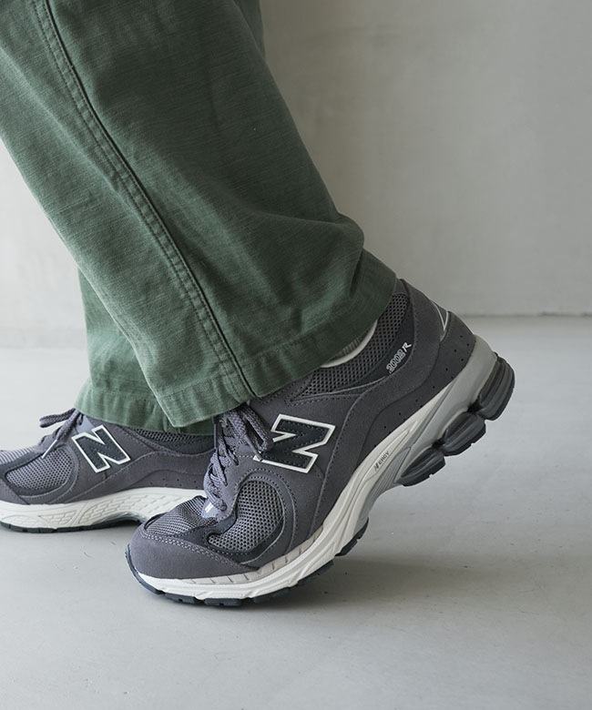 ◇【訳あり/10%OFF】[M2002RFL]【替え紐付属】NEW BALANCE