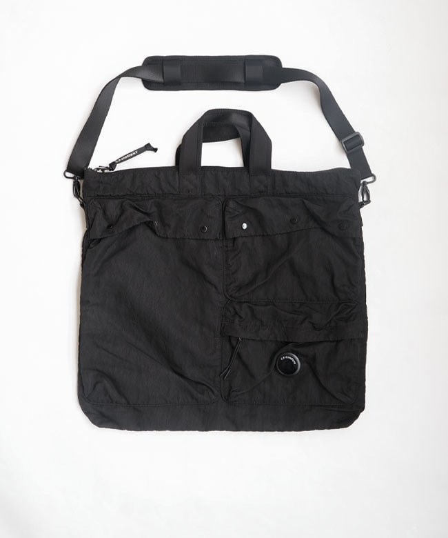 C.P.COMPANY(シー・ピー・カンパニー)Nylon B Lens Shoulder Bag