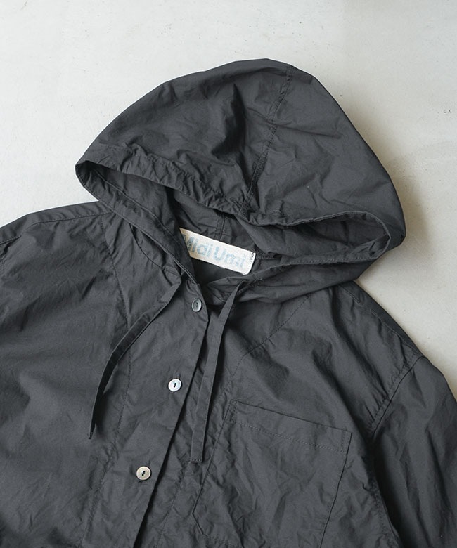 MidiUmi✨️フード付きショートシャツ ライトアウター ライトジャケット Midi Umi(ミディウミ) hooded short shirt フード付きショートシャツ