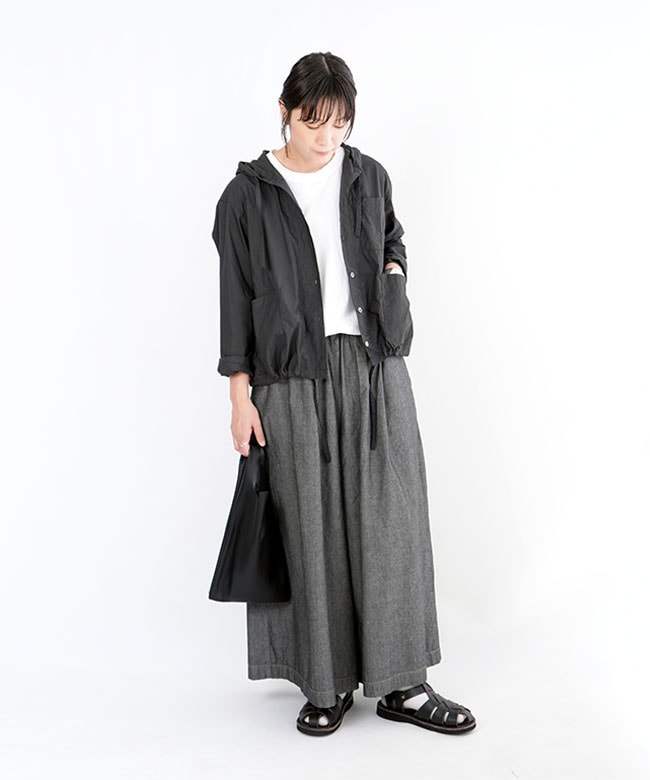 Midi Umi(ミディウミ) hooded short shirt フード付きショートシャツ