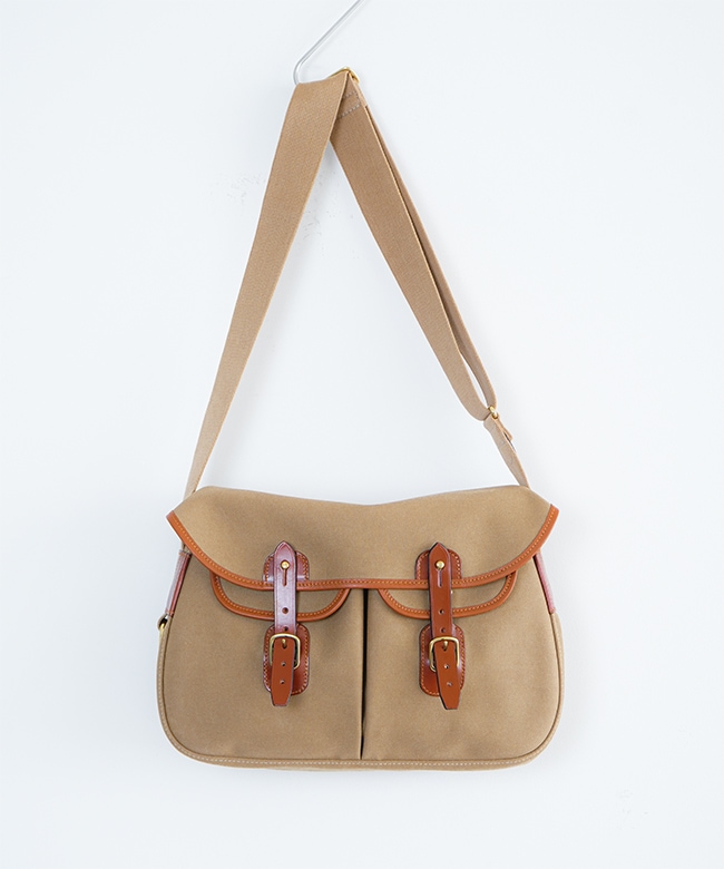 ◇[ariel-trout-large]【保存袋付き】Brady(ブレディー) ARIEL TROUT