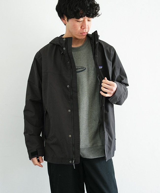Patagonia メンズレインジャケット　Mサイズ 国内正規販売店】Patagonia(パタゴニア)メンズ・アウトドア