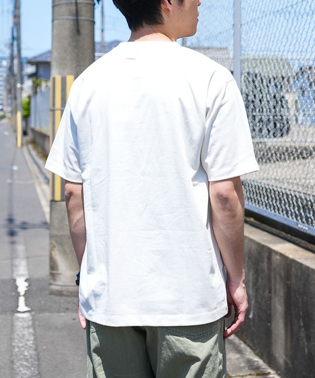 NANGA(ナンガ) エコハイブリッドボックスロゴエンブロイダリーTシャツ