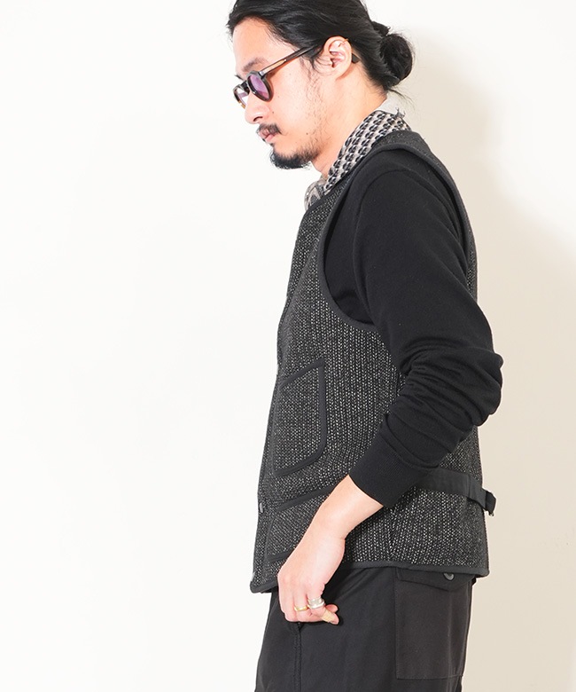 524]BROWNS BEACH(ブラウンズビーチ) LOW NECK VEST ロウネックベスト