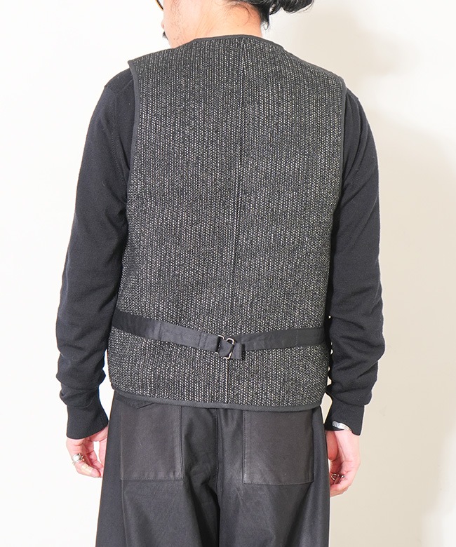 524]BROWNS BEACH(ブラウンズビーチ) LOW NECK VEST ロウネックベスト