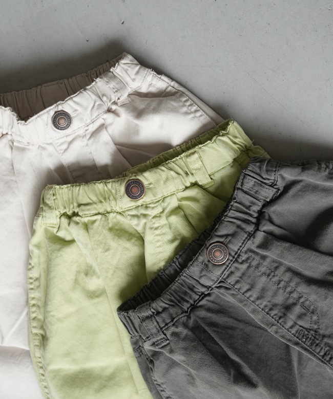 SALE 50%OFF】[R221025]F.O.KIDS(エフオーキッズ)製品染めタックパンツ