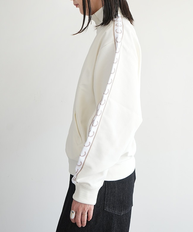 FRED PERRY(フレッドペリー) TAPED TRACK JACKET テープトラック