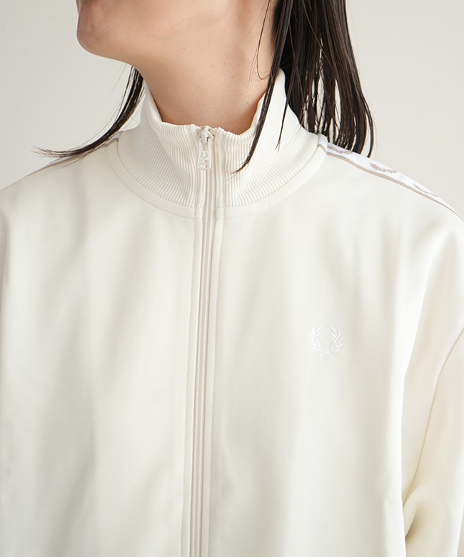 FRED PERRY トラックジャケット オフホワイト FRED PERRY（フレッドペリー） ジャージ Taped Track Jacket／フレッド