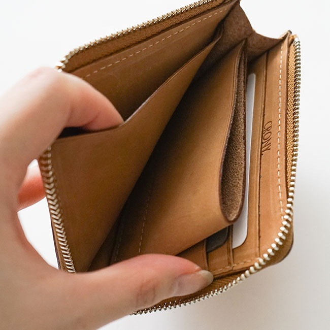SALE 50%OFF】[CR-00034]CRONY.(クルニー)Half Zip Wallet/ハーフ