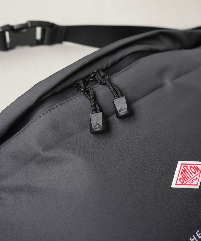 DANTON(ダントン) CHEMIN VERT 8.4 ボディバッグ POLYESTER TAFFETA SLING BAG〈CHEMIN VERT 8.4〉（ボディバッグ