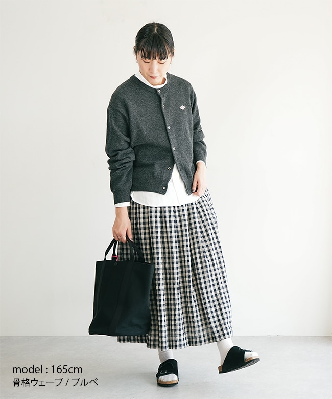 新品未使用　dantonクルーネックニットカーディガン　黒36 新品未使用 dantonクルーネックニットカーディガン 黒36