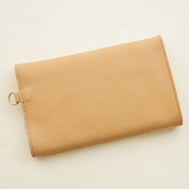 ◇【国内正規販売店】IL BISONTE(イルビゾンテ)Medium wallet 