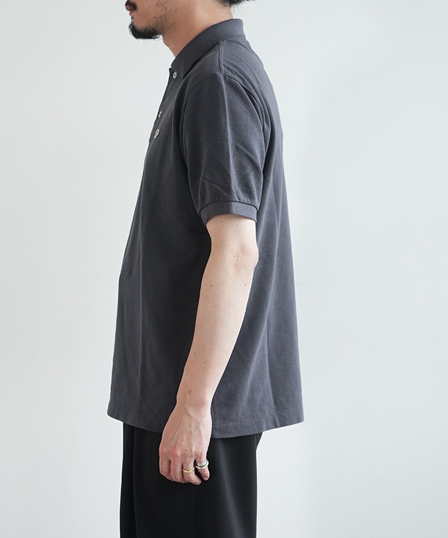 【美品】SCYE BASICS ブラックポロシャツ サイズ40 Scye/SCYE BASICS【サイベーシックス】のポロシャツとヘンリーネック