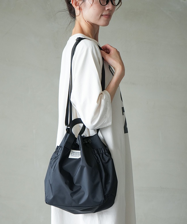 FREDRIK PACKERS(フレドリック パッカーズ)BLOOM SHOULDERショルダー