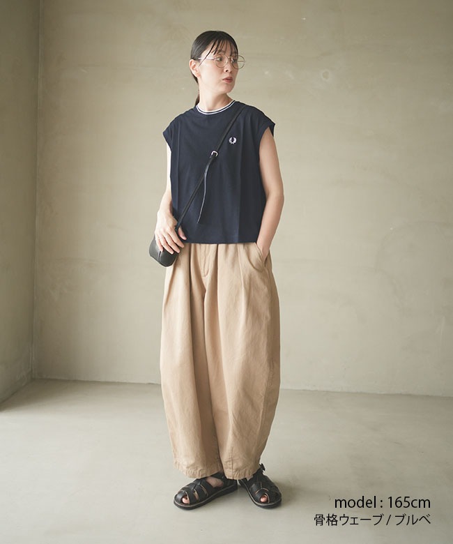 FRED PERRY プリーツ襟ノースリーブトップス FRED PERRY(フレッドペリー) SHEER TIPPED PIQUE T-SHIRT シアー