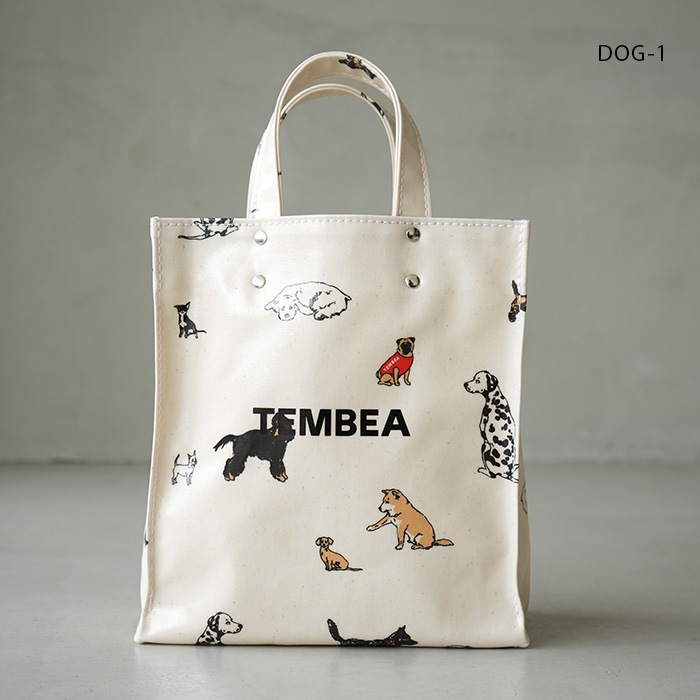 demodee サテントートバッグ　DOG-CAMEL demodee デモデ サテン トートバッグ 犬 - メルカリ