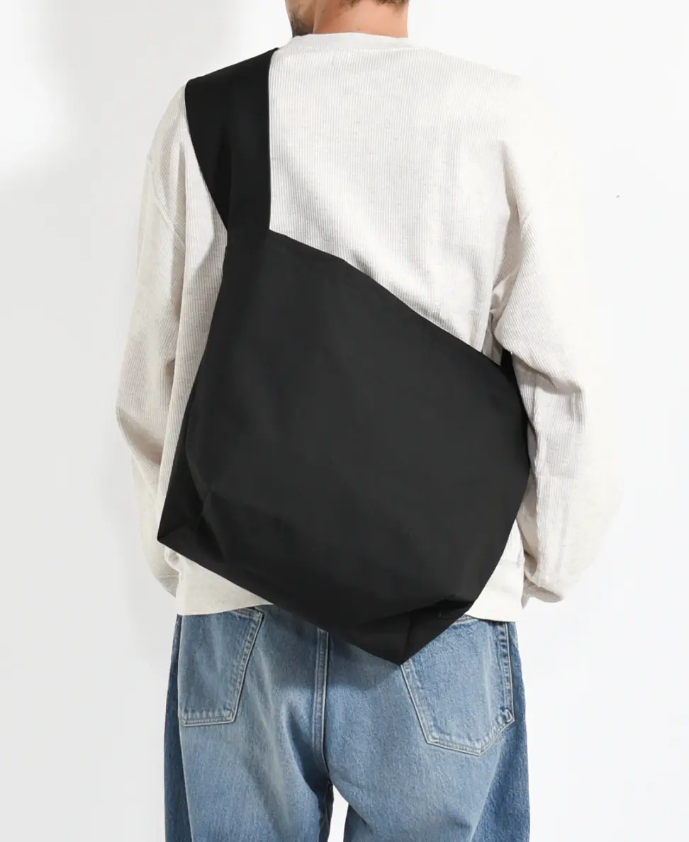 新品ヨロズ　タスキショルダー2番　ネイビー　未使用 YOROZU・CORDURAタスキショルダー2番 / browniegift