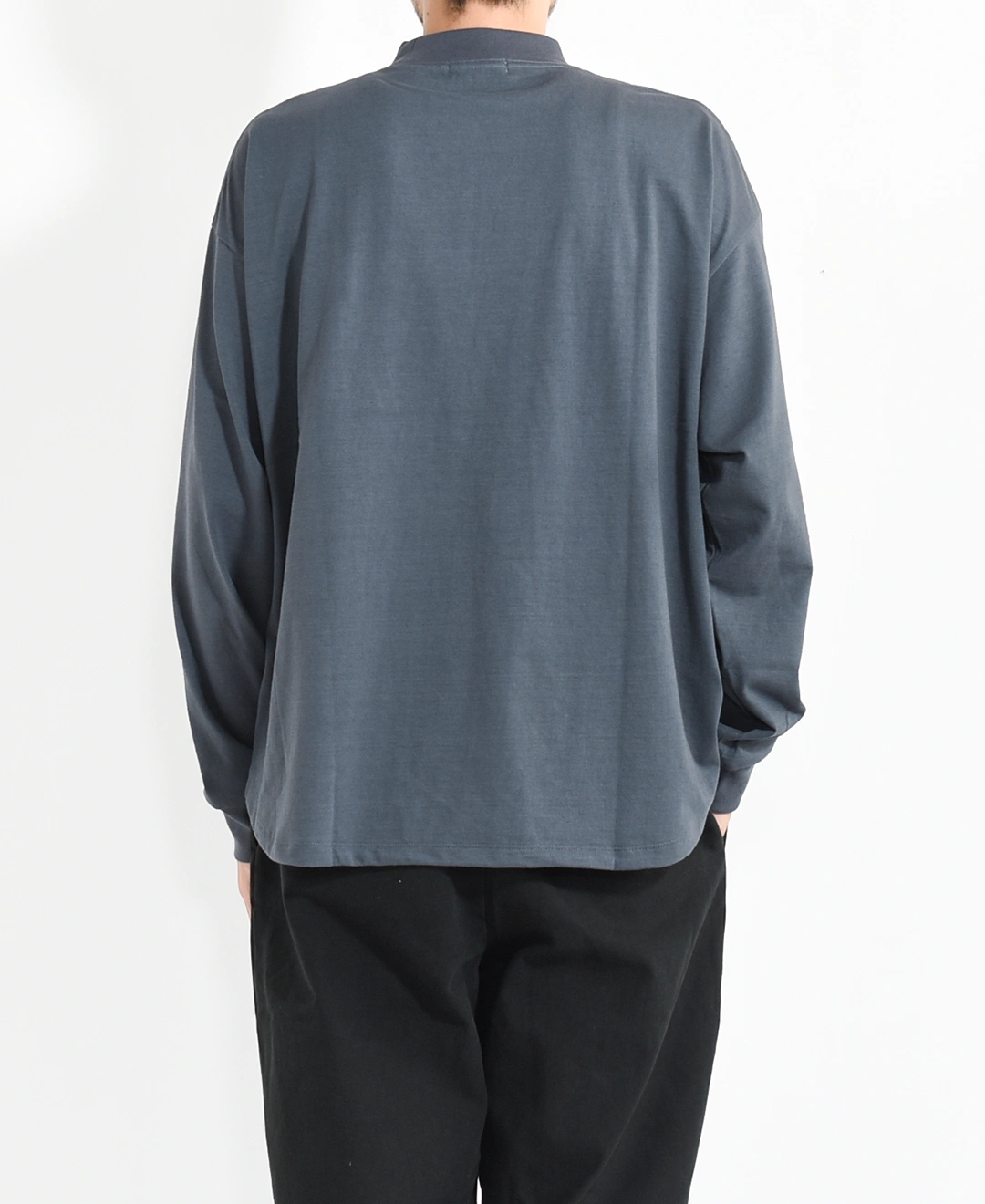 ALV-00137]alvana(アルヴァナ) 空紡 MIDLE NECK ROUND L/S TEE SHIRTS