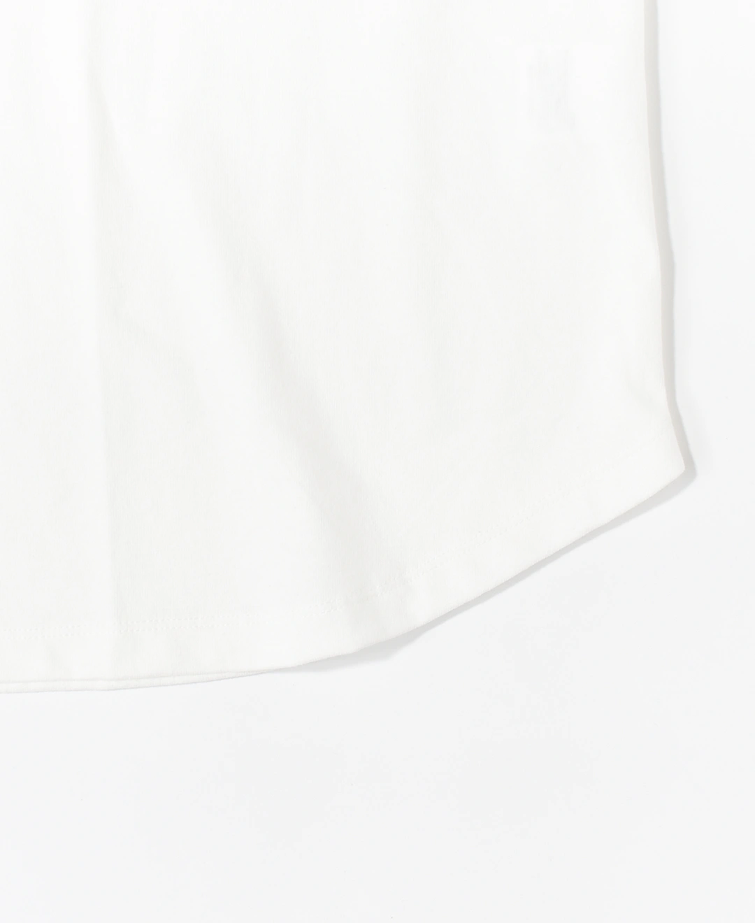 【30% OFF】[ALV-00137]alvana(アルヴァナ) 空紡 MIDLE NECK ROUND L/S TEE SHIRTS(空紡天竺 ミドルネックラウンドロングスリーブTシャツ)【WINTER SALE】の商品画像