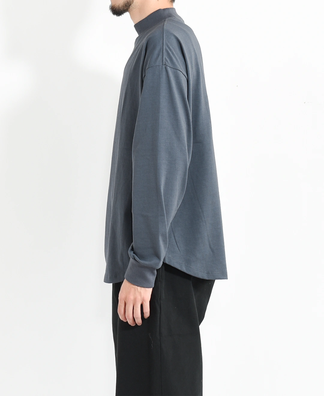 ALV-00137]alvana(アルヴァナ) 空紡 MIDLE NECK ROUND L/S TEE SHIRTS