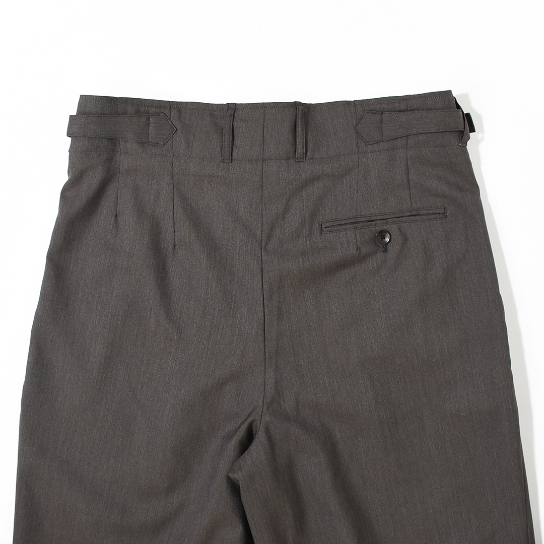 [m26c01pt01c]marka(マーカ) 2/60 Wool Tropical Melange Double Pleated Military Trousers(ウールトロピカルメランジダブルプリーテッドミリタリートラウザーズ)の商品画像