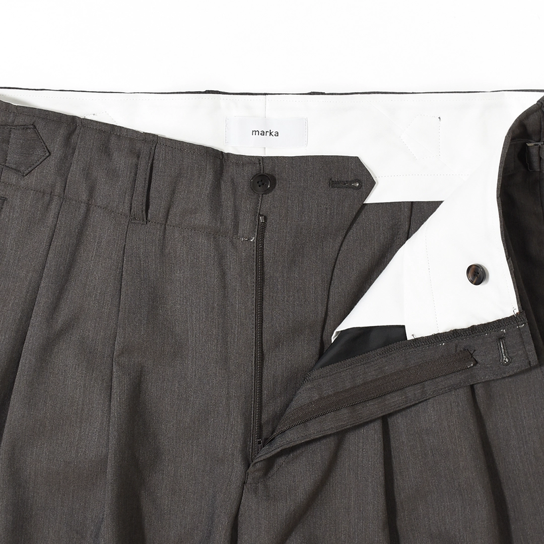 [m26c01pt01c]marka(マーカ) 2/60 Wool Tropical Melange Double Pleated Military Trousers(ウールトロピカルメランジダブルプリーテッドミリタリートラウザーズ)の商品画像