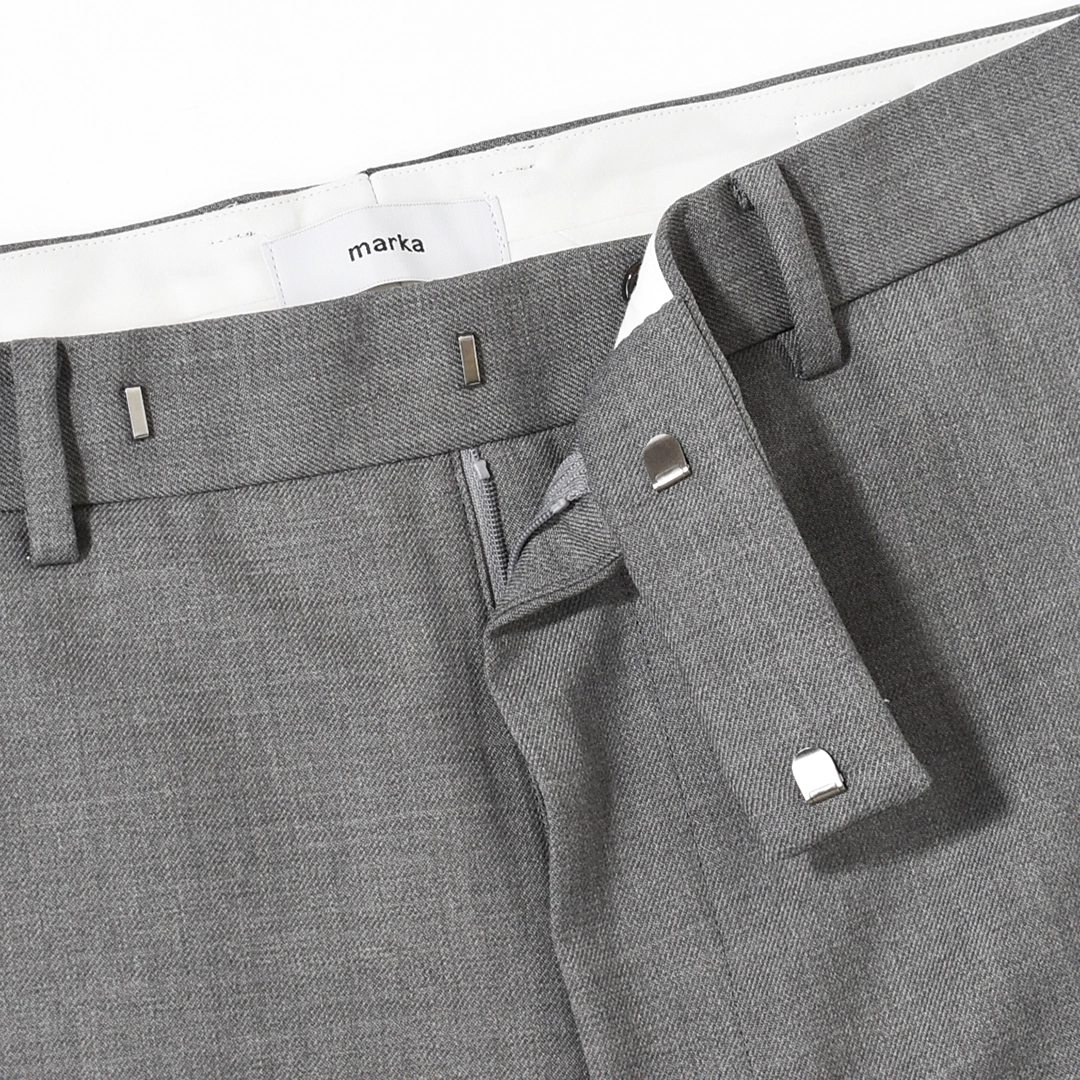 [m26c06pt02c]marka(マーカ) Recycled Polyester Wool Gabardine Regular Fit Straight Trousers(リサイクルポリエステルウールギャバジンレギュラーフィットストレートトラウザーズ)の商品画像