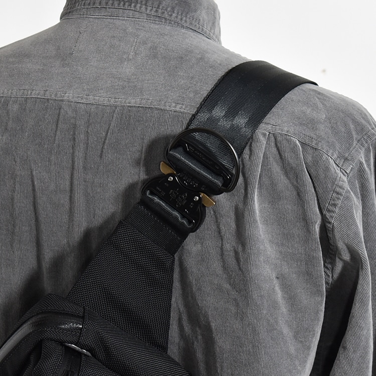 最終価格 定価7万 DEFY BAGS USA製 美品 最終価格 定価7万 DEFY BAGS USA製 美品 最終価格 定価7万