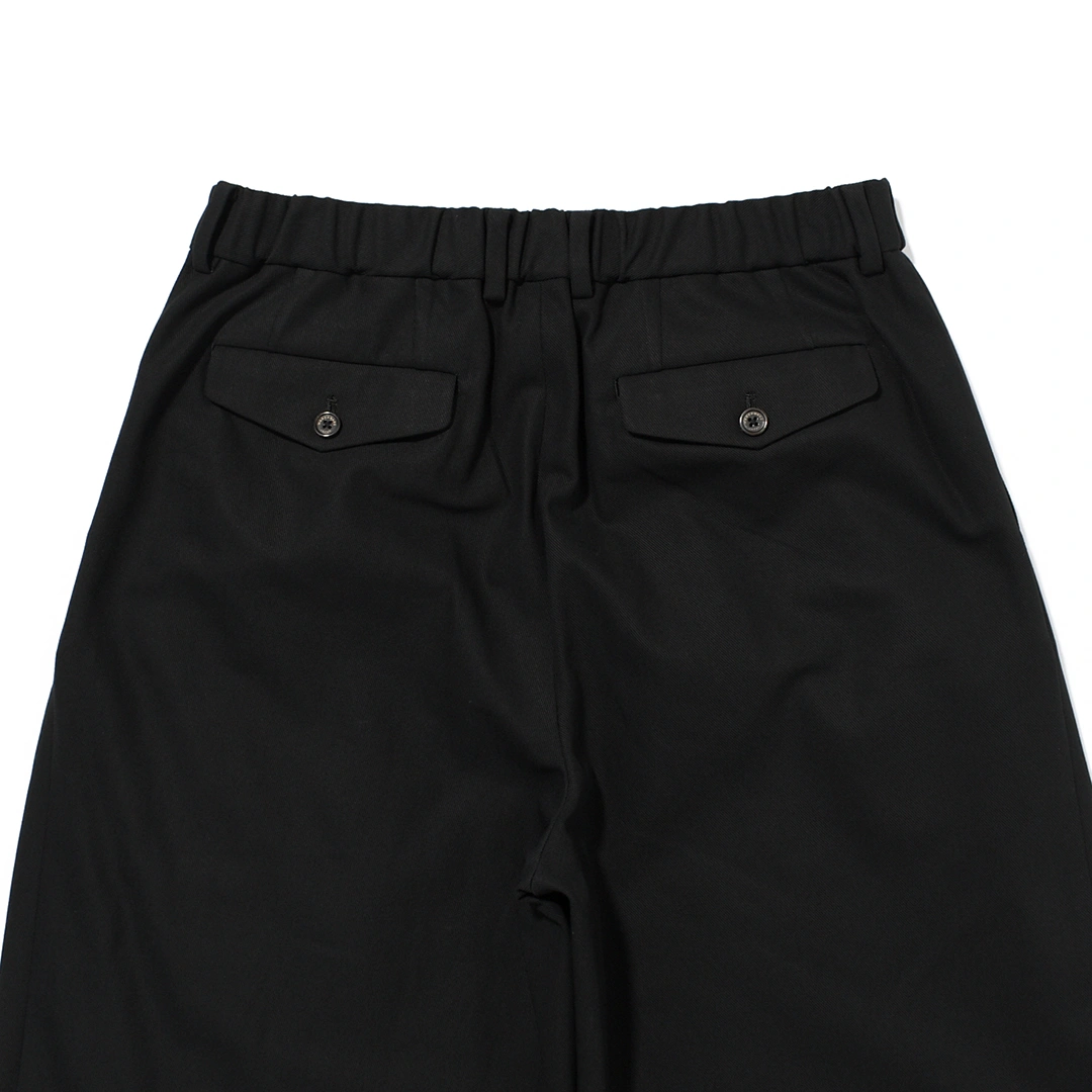 [a26a93pt03c]MARKAWARE (マーカウェア)Organic Cotton Survival Cloth Triple Pleated Wide Trousers(オーガニックコットンサバイバルクロストリプルプリーテッドワイドトラウザーズ)の商品画像