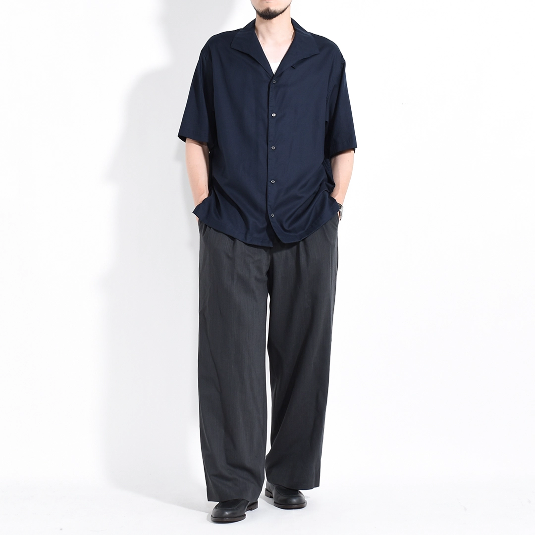 USH70-LA198-A]ULTERIOR(アルテリア)Silky Soft Twill Shark Collar