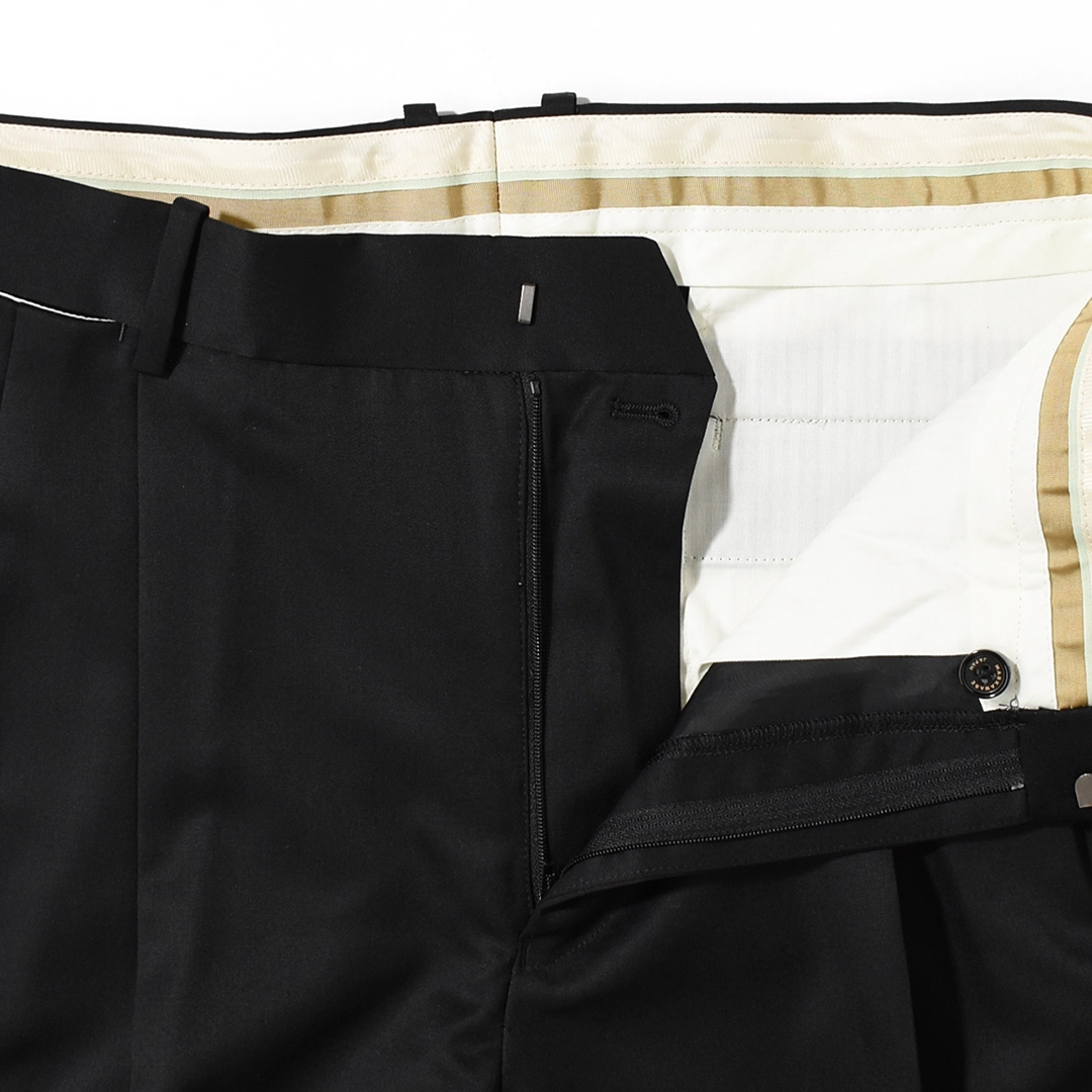 [a26c02pt01c]MARKAWARE (マーカウェア) Organic Wool 2/80 Gabardine Double Pleated Straight Trousers(オーガニックウール 2/80 ギャバジンダブルプリーテッドストレートトラウザーズ)の商品画像