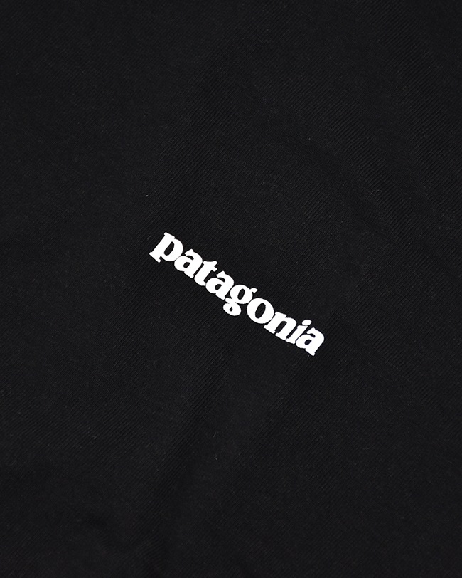パタゴニア　P-6ロゴ・レスポンシビリティー / 38504(ブラック)サイズM 38504]patagonia (パタゴニア) M'S P-6 LOGO RESPONSIBILI-TEE