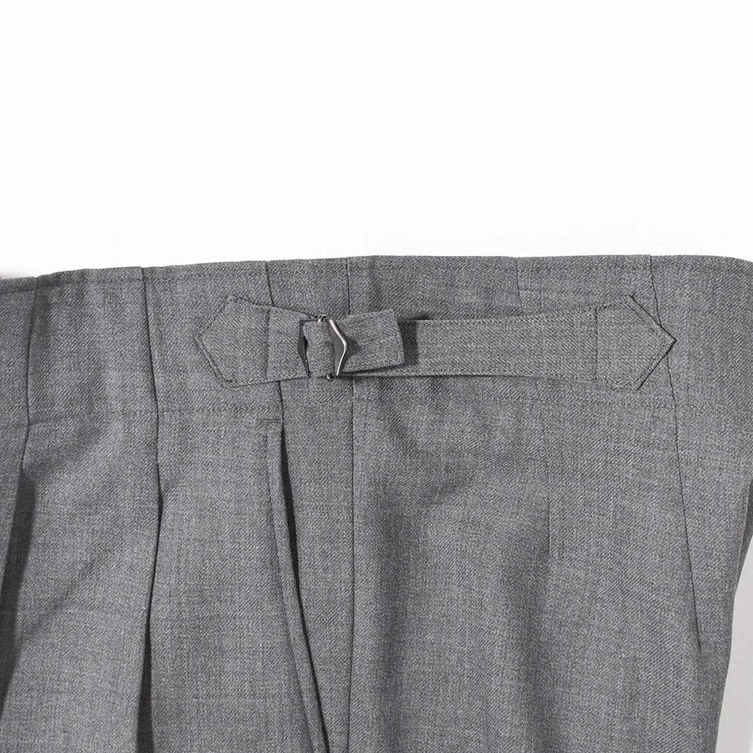 [m26a06pt01c]marka(マーカ) Recycled Polyester Non-Mulesed Wool Gabardine Two Tuck Military Trousers(リサイクルポリエステル　ノンミュールジングウールギャバジン2タックミリタリートラウザーズ)の商品画像