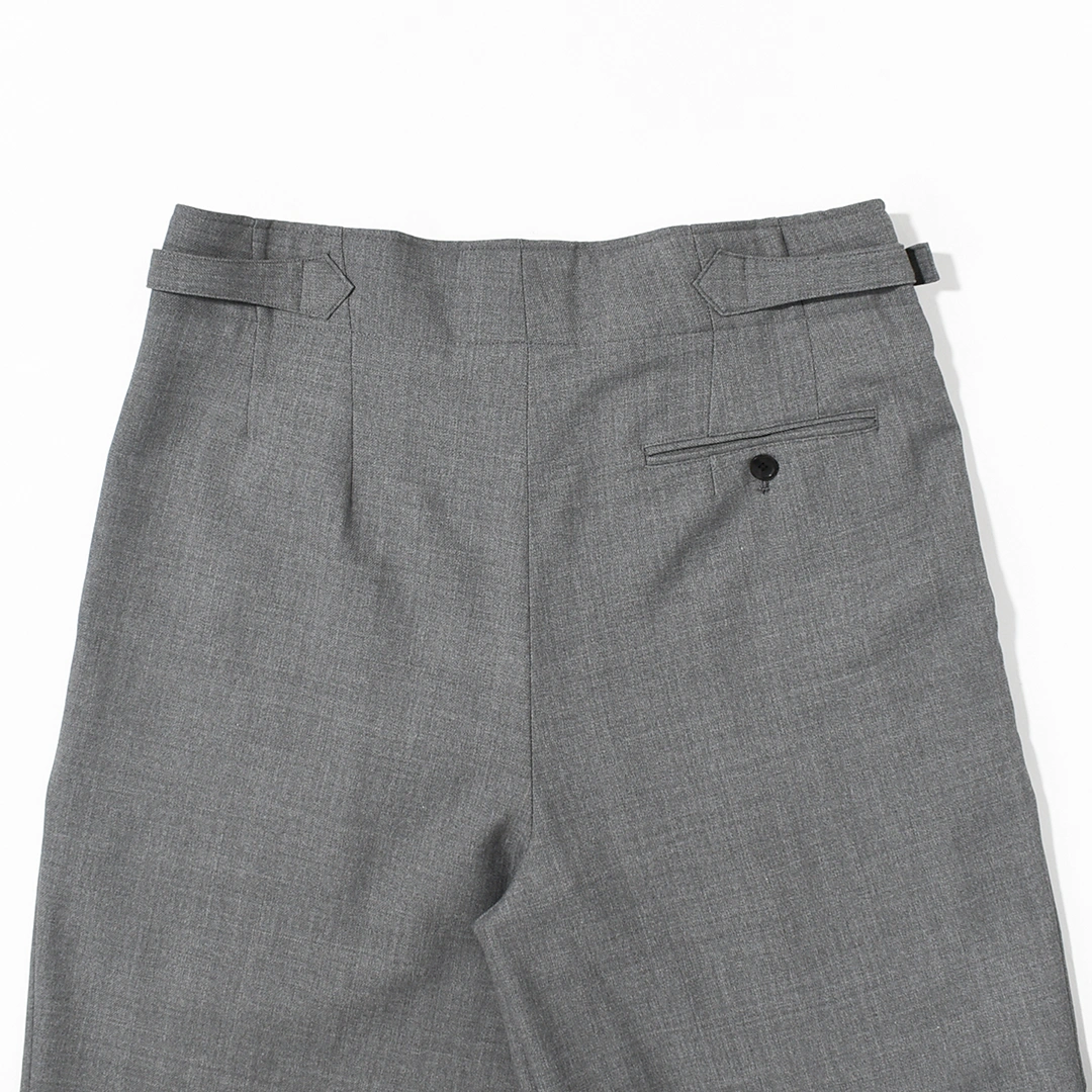 [m26a06pt01c]marka(マーカ) Recycled Polyester Non-Mulesed Wool Gabardine Two Tuck Military Trousers(リサイクルポリエステル　ノンミュールジングウールギャバジン2タックミリタリートラウザーズ)の商品画像