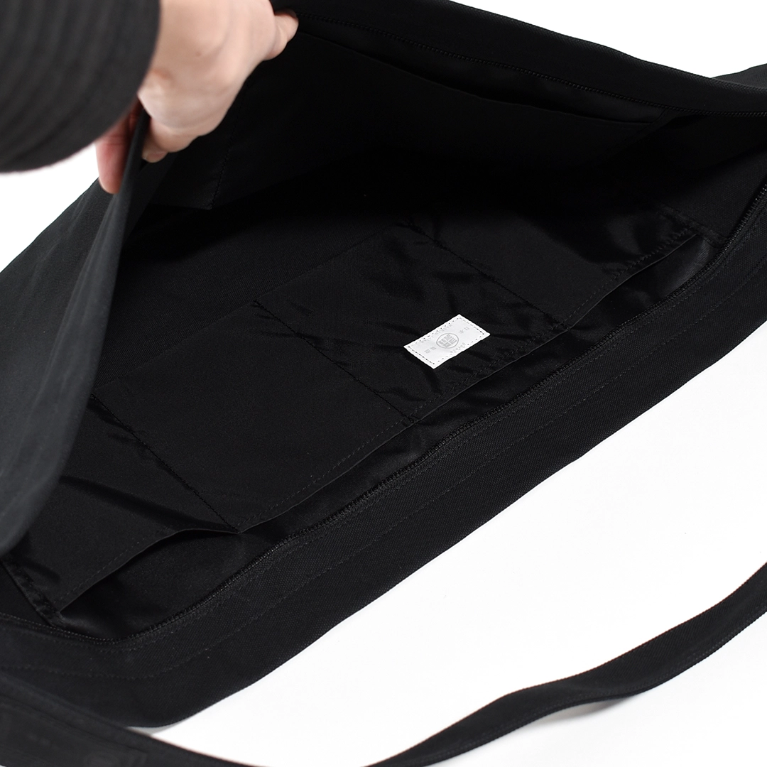 [111yz280] YOROZU(ヨロズ)Zen Shoulder Japanese Canvas(禅ショルダーキャンバス/帆布)の商品画像