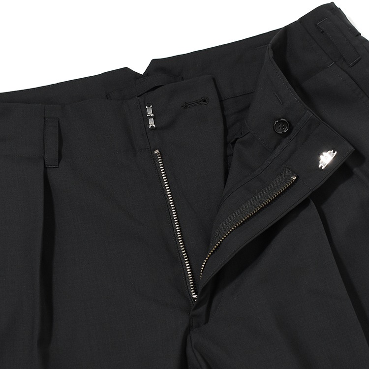 【30% OFF】[UNPT72]un/unbient(アン/アンビエント)TUCK TROUSERS / Wool Poly(タックトラウザース/ウールポリ)【SUMMER SALE】の商品画像