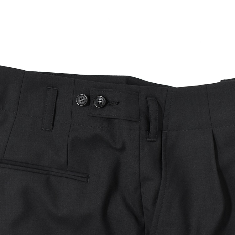 【30% OFF】[UNPT72]un/unbient(アン/アンビエント)TUCK TROUSERS / Wool Poly(タックトラウザース/ウールポリ)【SUMMER SALE】の商品画像