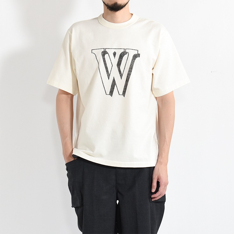トップス blurhms ROOTSTOCK PRINT TEE blurhms ROOTSTOCK ブラームス ルーツストック プリントTシャツ