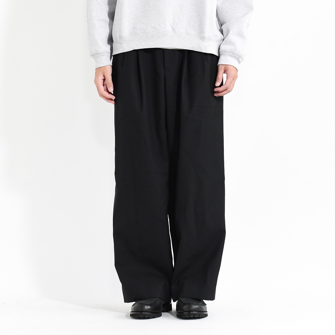 MARKAWAREトリプルプリーテッドワイドトラウザーズ サイズ2 MARKAWAREトリプルプリーテッドワイドトラウザーズ サイズ2 楽天市場