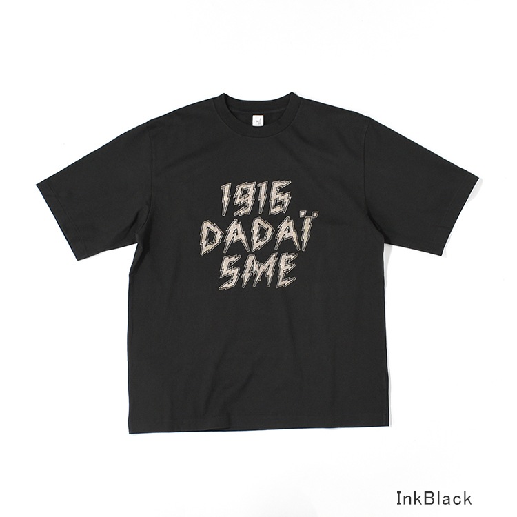 【30% OFF】[bROOTS25S33B]blurhms ROOTSTOCK(ブラームスルートストック) DADAISME Print Tee STANDARD(ダダイズムプリントTシャツスタンダード)[OUTLET]の商品画像
