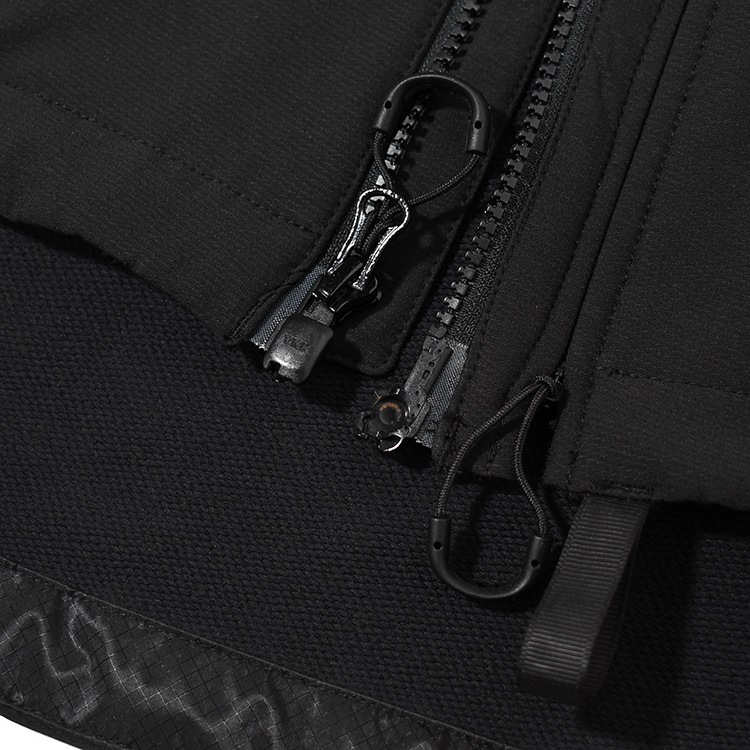 【30% OFF】[CMF2501-J07C]CMF/COMFY OUTOOR GARMNT(シーエムエフ/コンフィーアウトドアガーメント) KAMUI SOFT SHELL(カムイソフトシェル)【SUMMER SALE】の商品画像