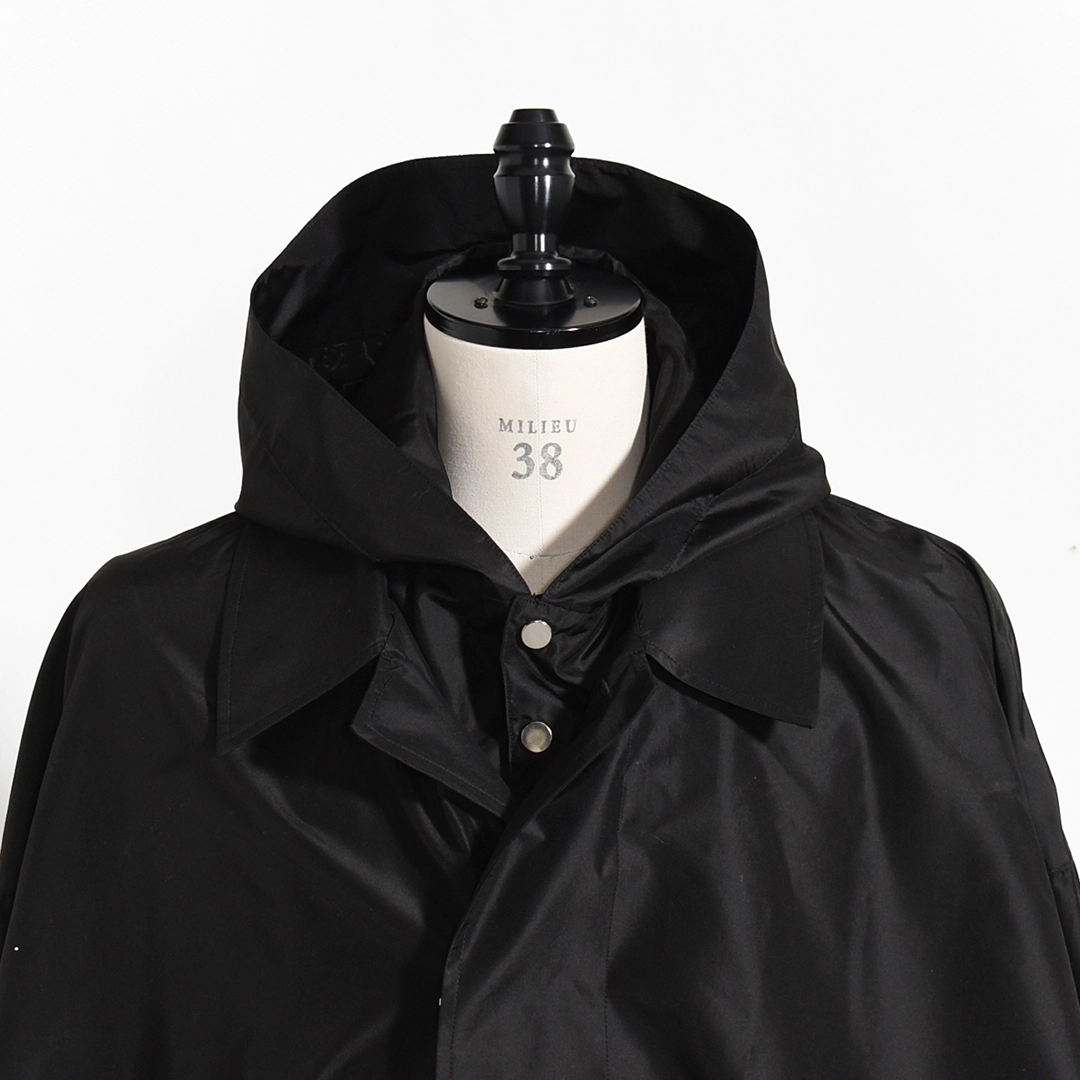 [a26a12co01c]MARKAWARE (マーカウェア)Silk Taffeta / Hooded Huge Coat(シルクタフタフーデットヒュージコート)の商品画像