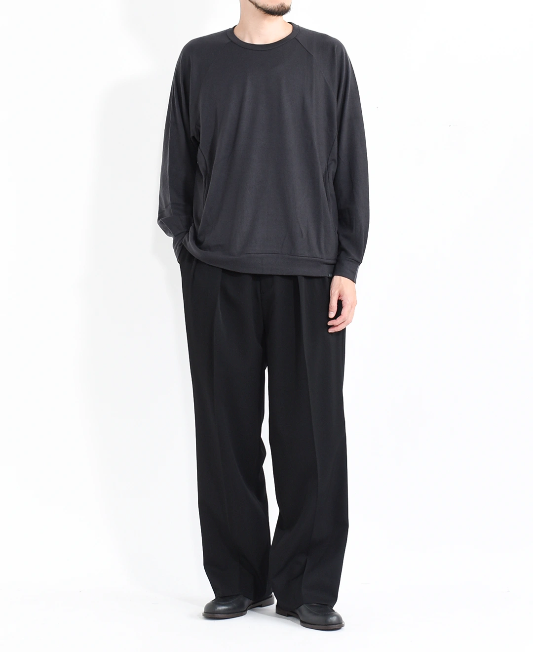 CAP708CS28] CAPERTICA (カペルチカ)Super 140's Washable Wool Sweat