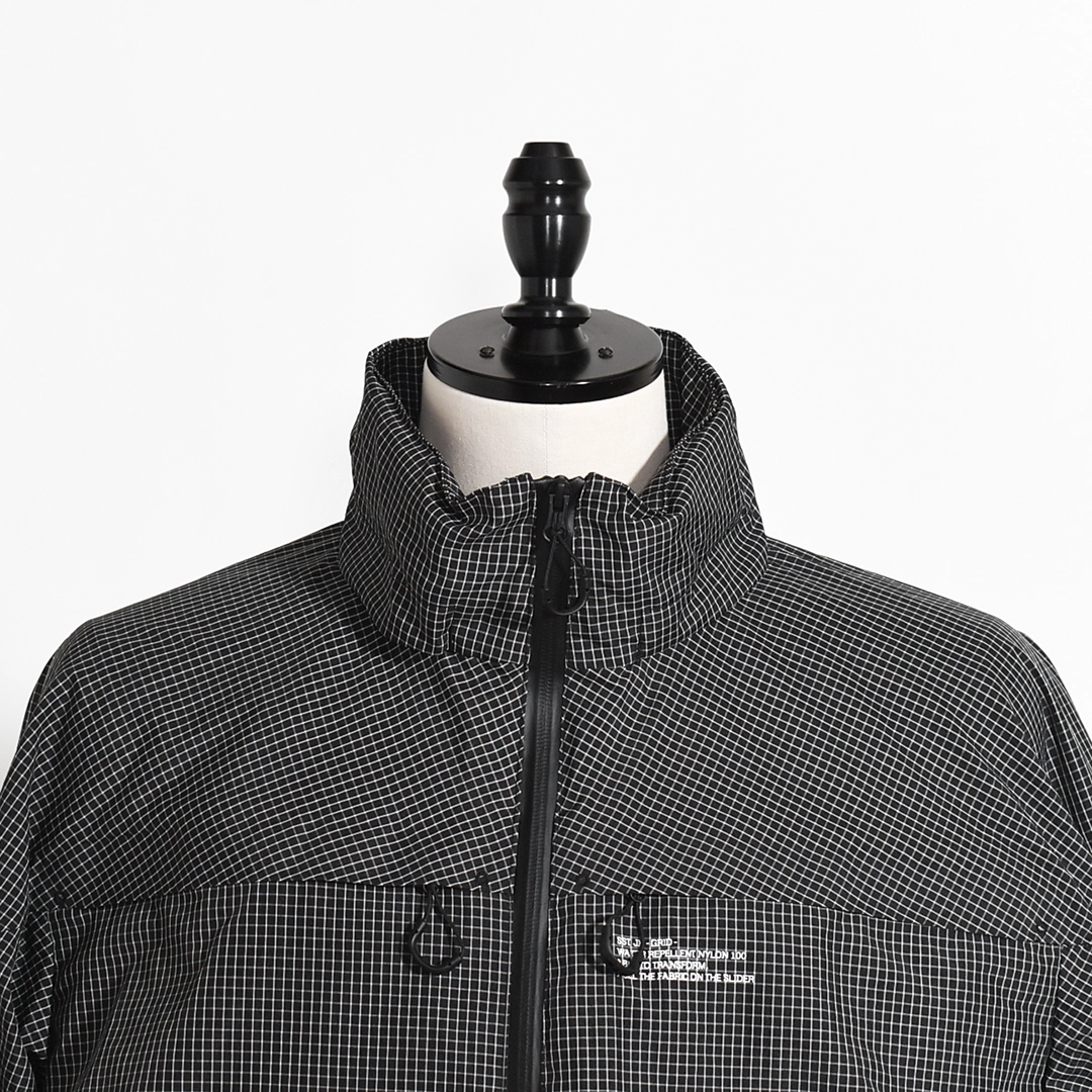 [CMF2601-J09WH]CMF/COMFY OUTDOOR GARMENT(シーエムエフ/コンフィーアウトドアガーメント) 別注 SST JK -GRID-(エスエスティージャケット -グリッド-)の商品画像